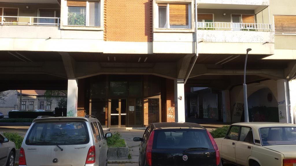 Apartment Your second home Subotica Extérieur photo